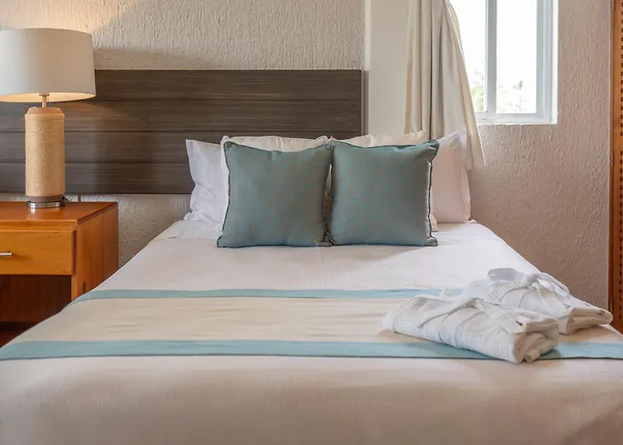 Sol Y Luna Ocean Front With Private Pool Pousada *